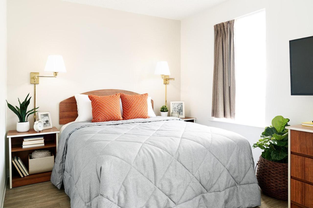 Intown Suites Extended Stay Arlington Tx - Six Flags Екстериор снимка