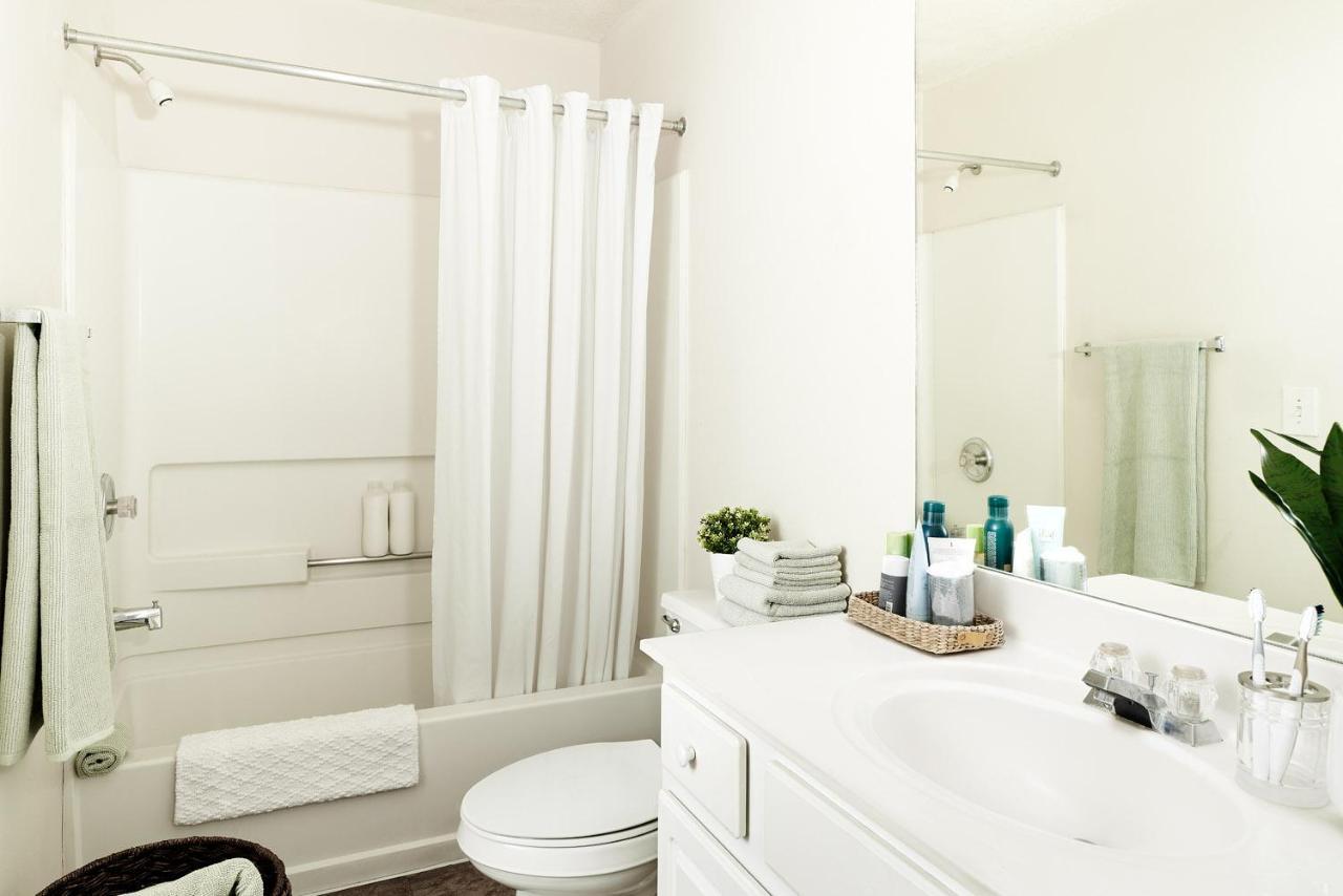Intown Suites Extended Stay Arlington Tx - Six Flags Екстериор снимка